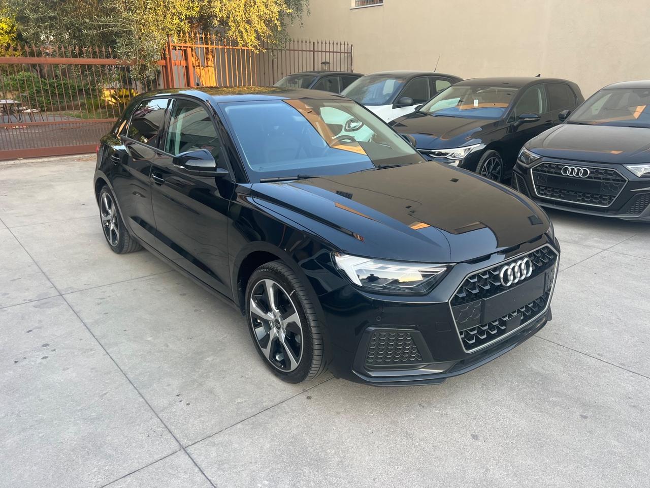 Audi A1 30 TFSI S tronic Identity