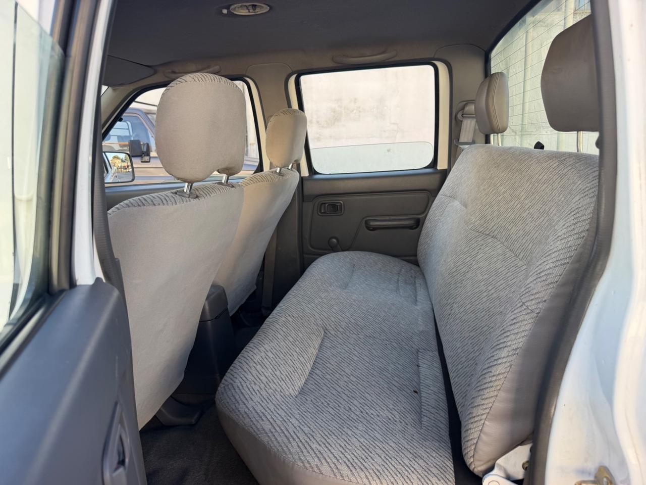 Nissan Pick Up Pick-up 2.5 TD 4 porte Double Cab Navara