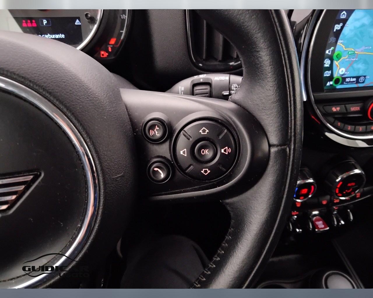 MINI Mini Countryman F60 2017 - Mini Countryman 2.0 Cooper D Bake