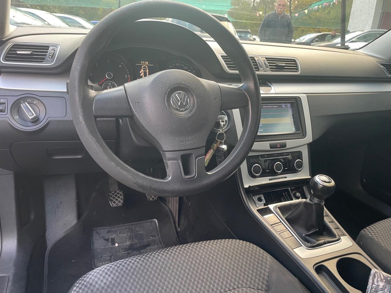 Volkswagen Passat 1.6 TDI Comfortline*Neopatentati*Grandinata*