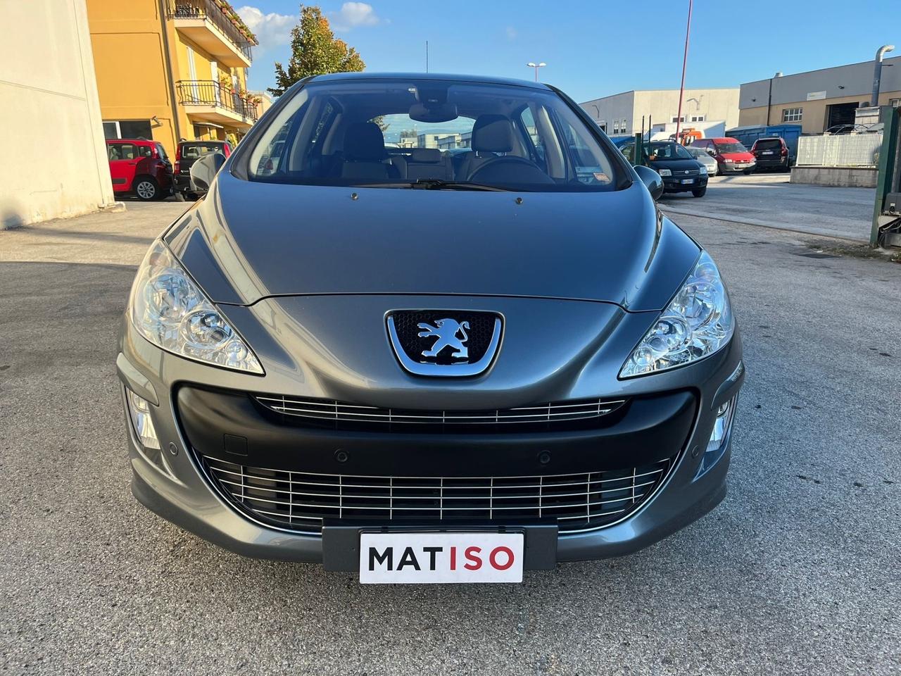 Peugeot 308 1.6 THP 150CV 5p. Féline 62000 km
