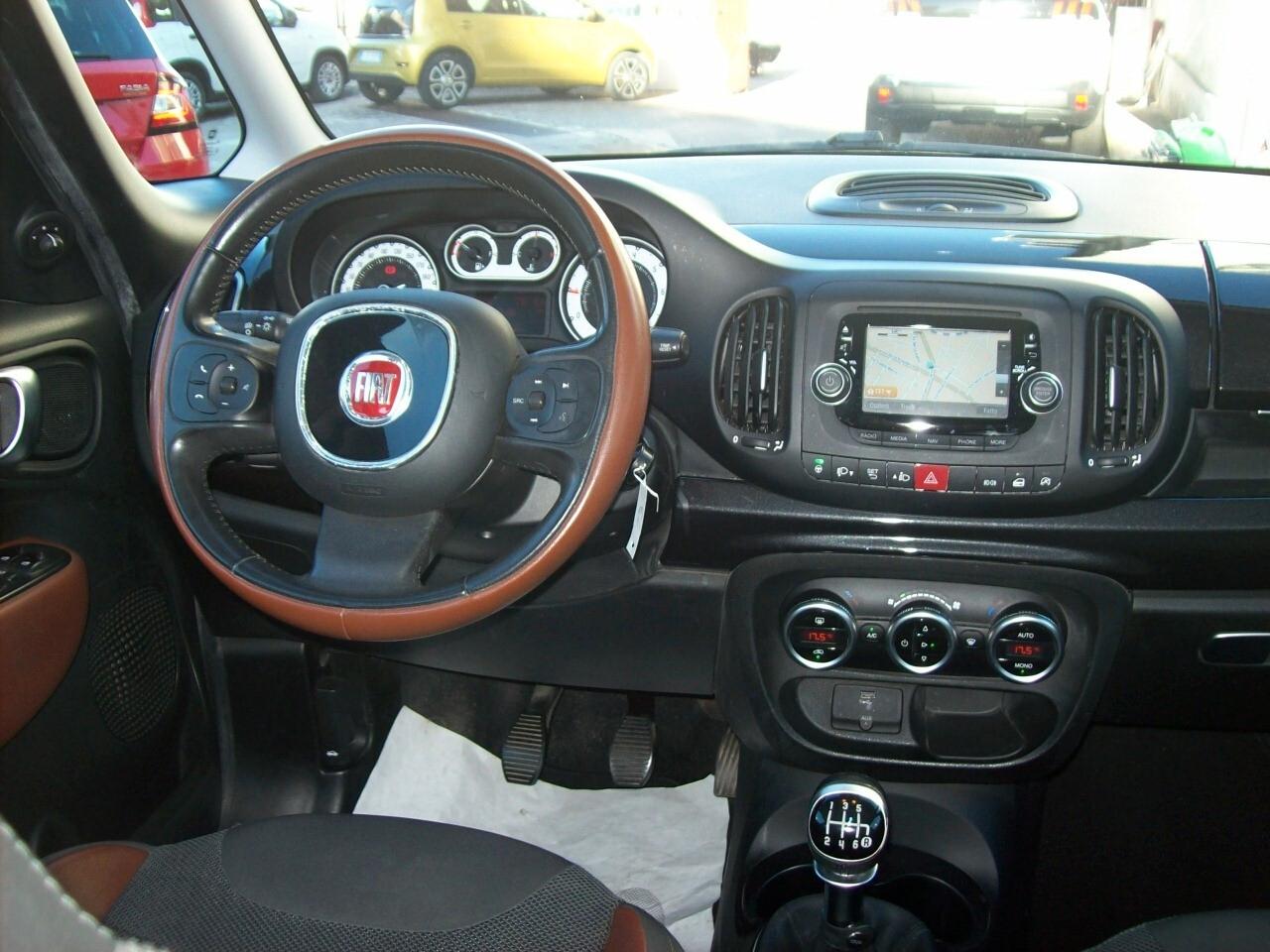 Fiat 500L Trekking TwinAir 105CV Tetto Panoramico