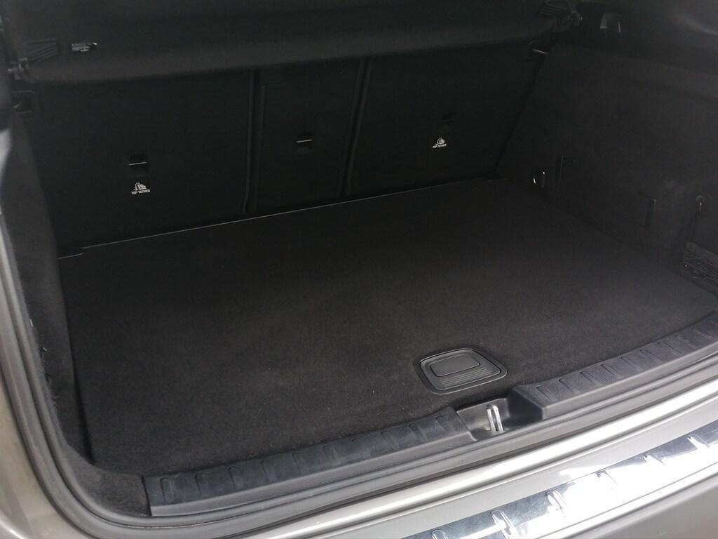 Mercedes GLA 180 180 Progressive Advanced Plus 7G-DCT