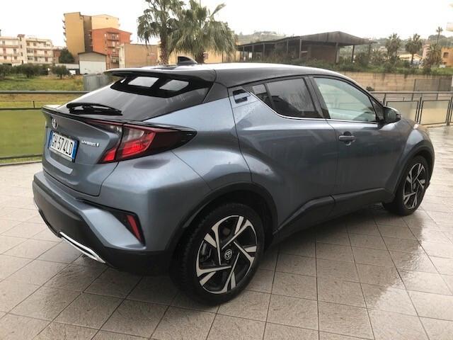 Toyota C-HR 2.0 Hybrid E-CVT Trend