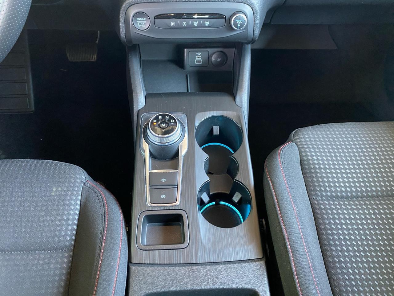 FORD Focus V 2022 - Focus 1.5 ecoblue ST-Line Design 120cv auto