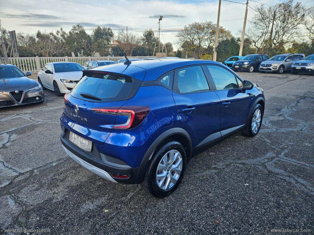 RENAULT Captur TCe 12V 90 CV Intens