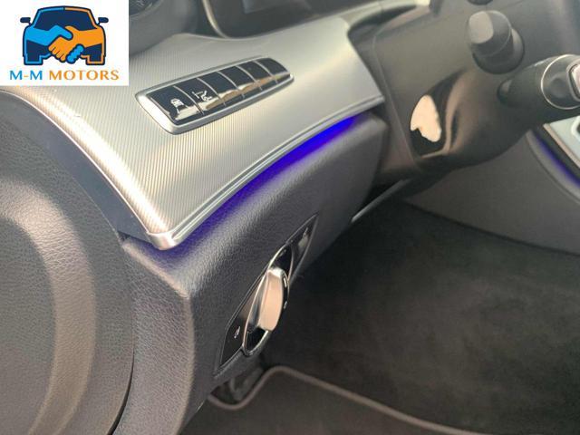 MERCEDES-BENZ E 220 d Auto Premium Plus AMG full full impeccabile