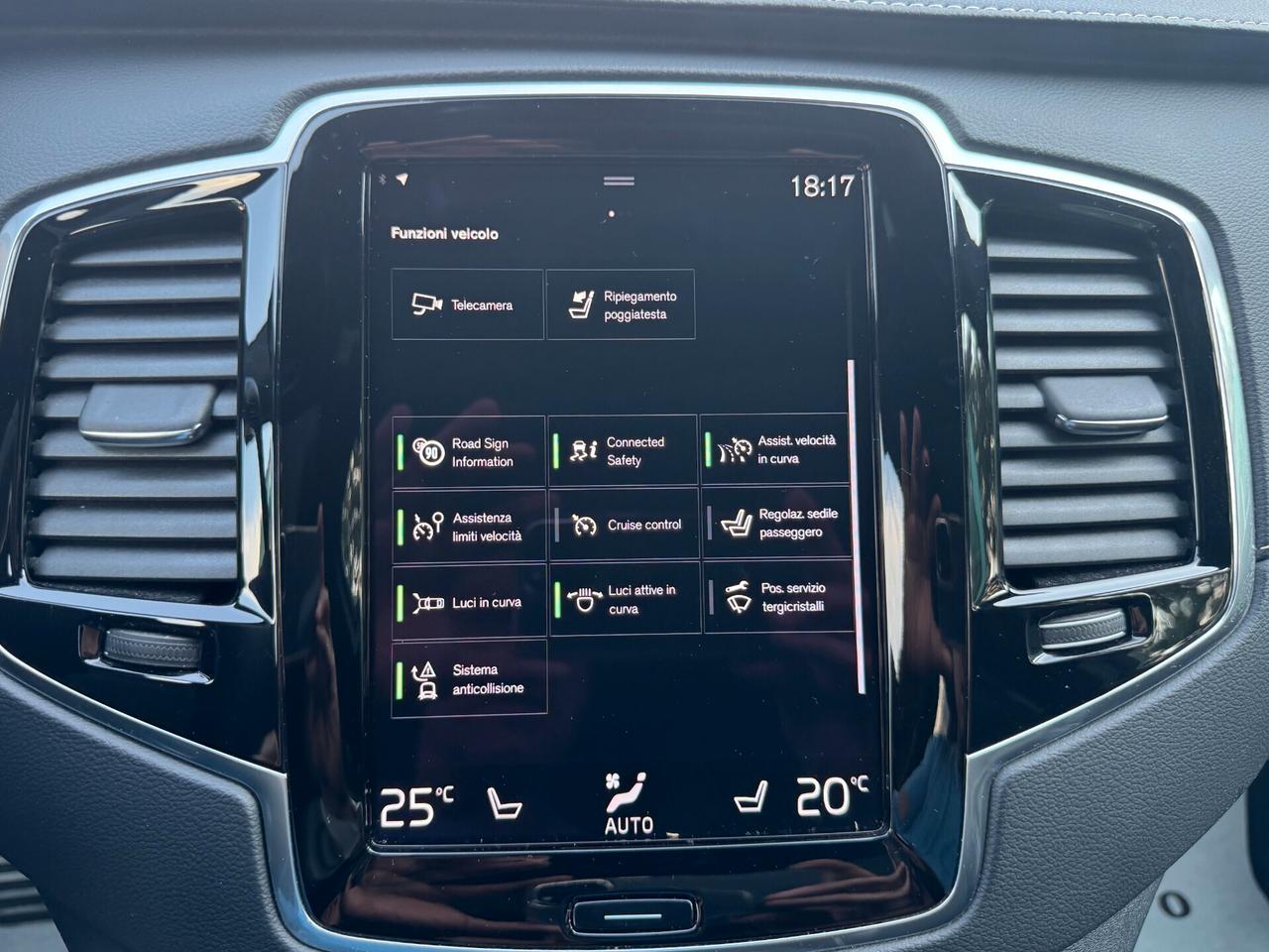 Volvo XC 90 XC90 B5 (d) AWD automatico 7 posti Plus Bright