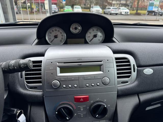 LANCIA Ypsilon 1.2 69 CV 5 porte Unyca