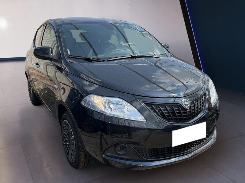 Lancia Ypsilon NUOVA My24 402 Oro 1.0