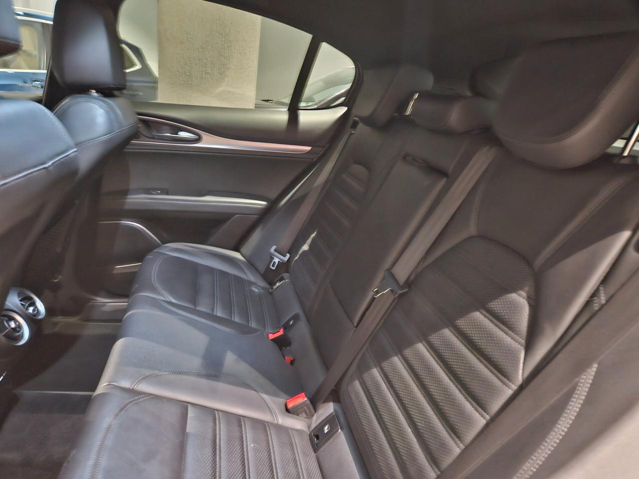 Alfa Romeo Stelvio 2.2d 210 CV AT8 Q4 Veloce IVA ESPOSTA