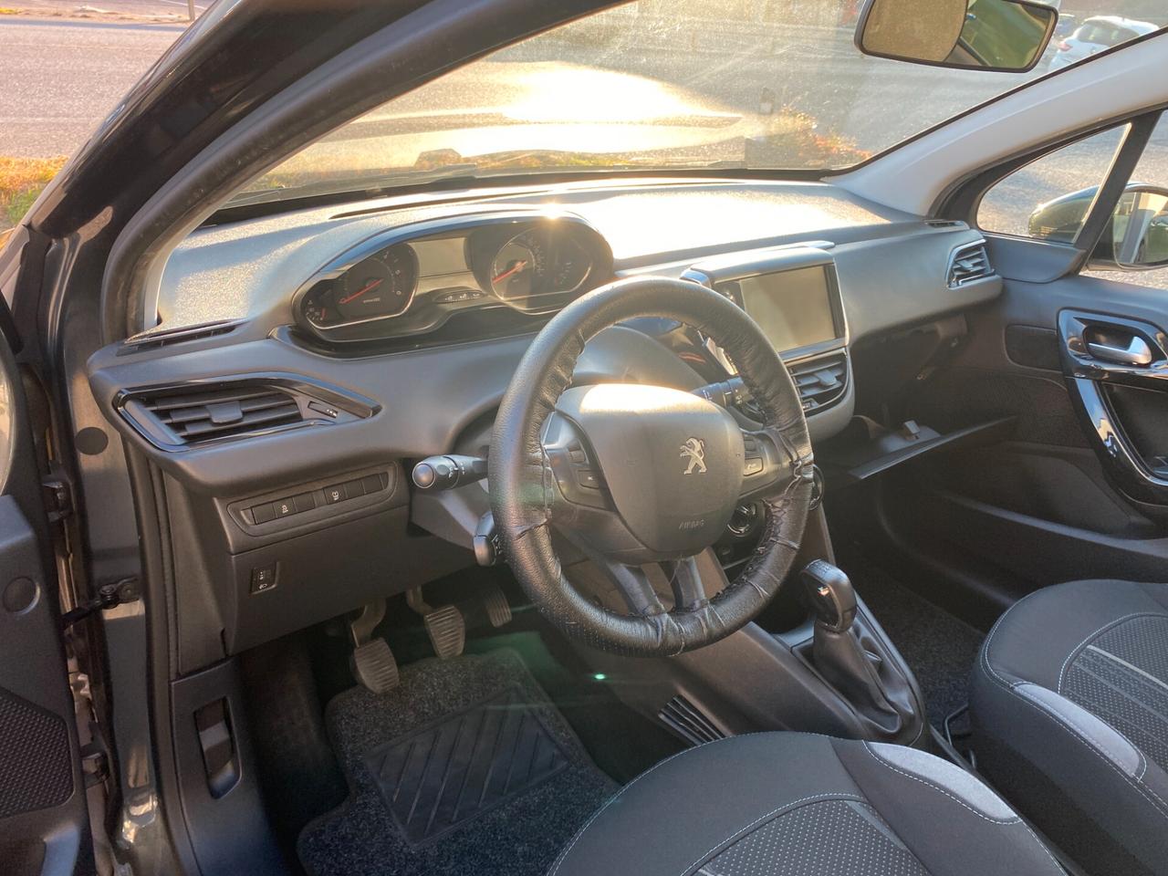 Peugeot 208 1.4 HDi 68 CV 5 porte Active