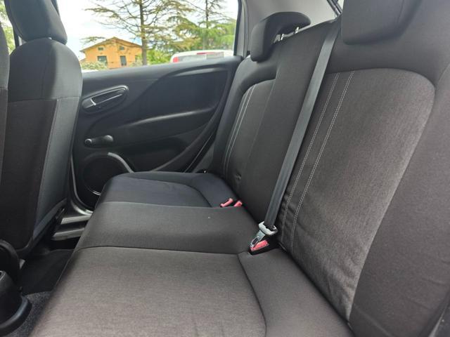FIAT Punto 1.4 8V 5 porte Natural Power Street