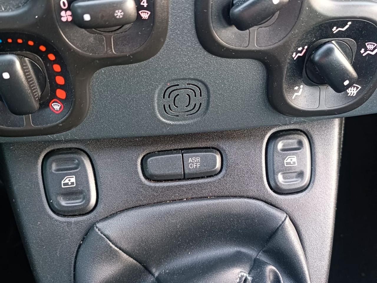 Fiat Panda 1.0 FireFly Hybrid 70cv S&S