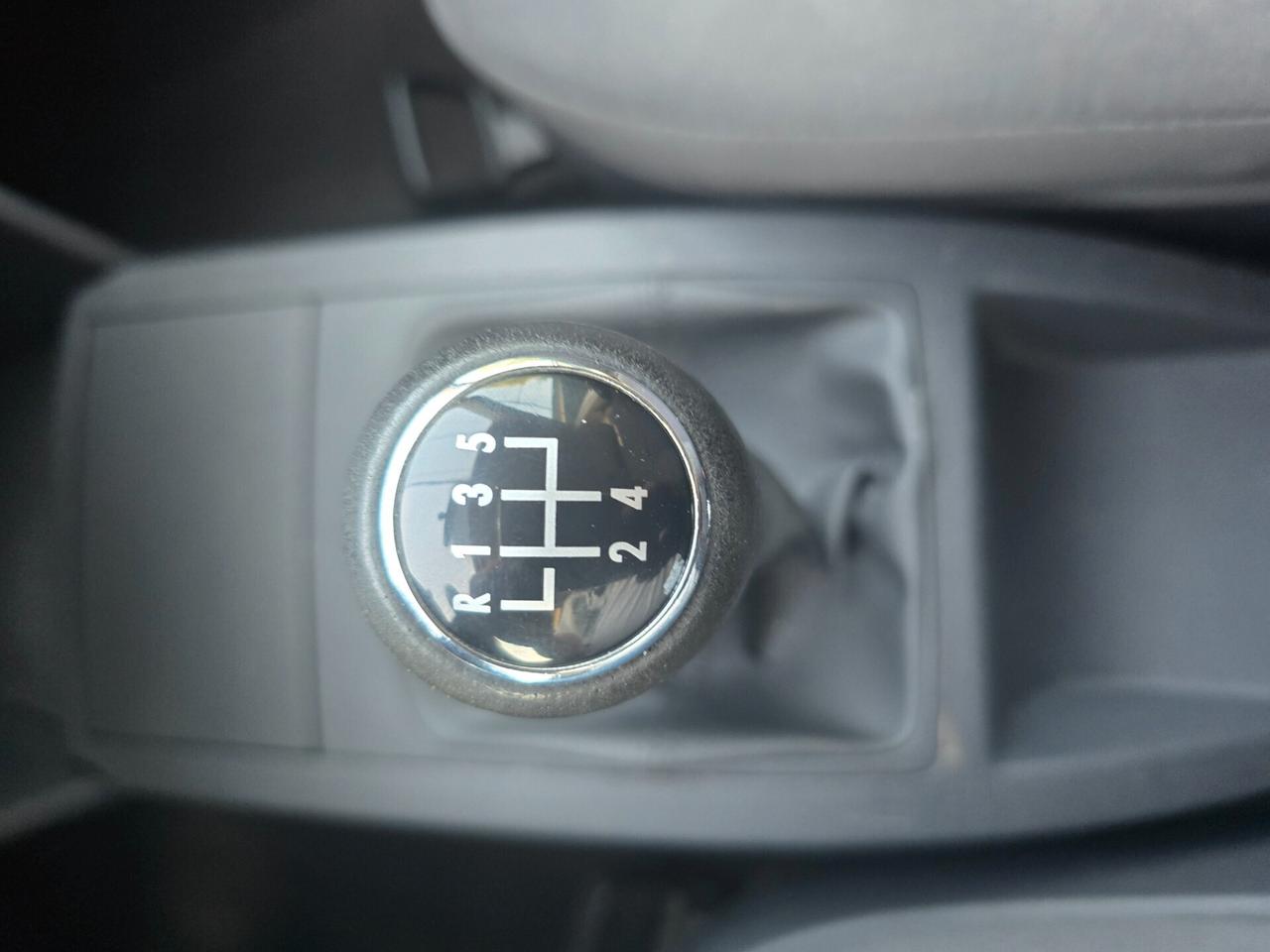 Volkswagen Polo 1.4BENZ 80CV SOLO 99000KM-2007