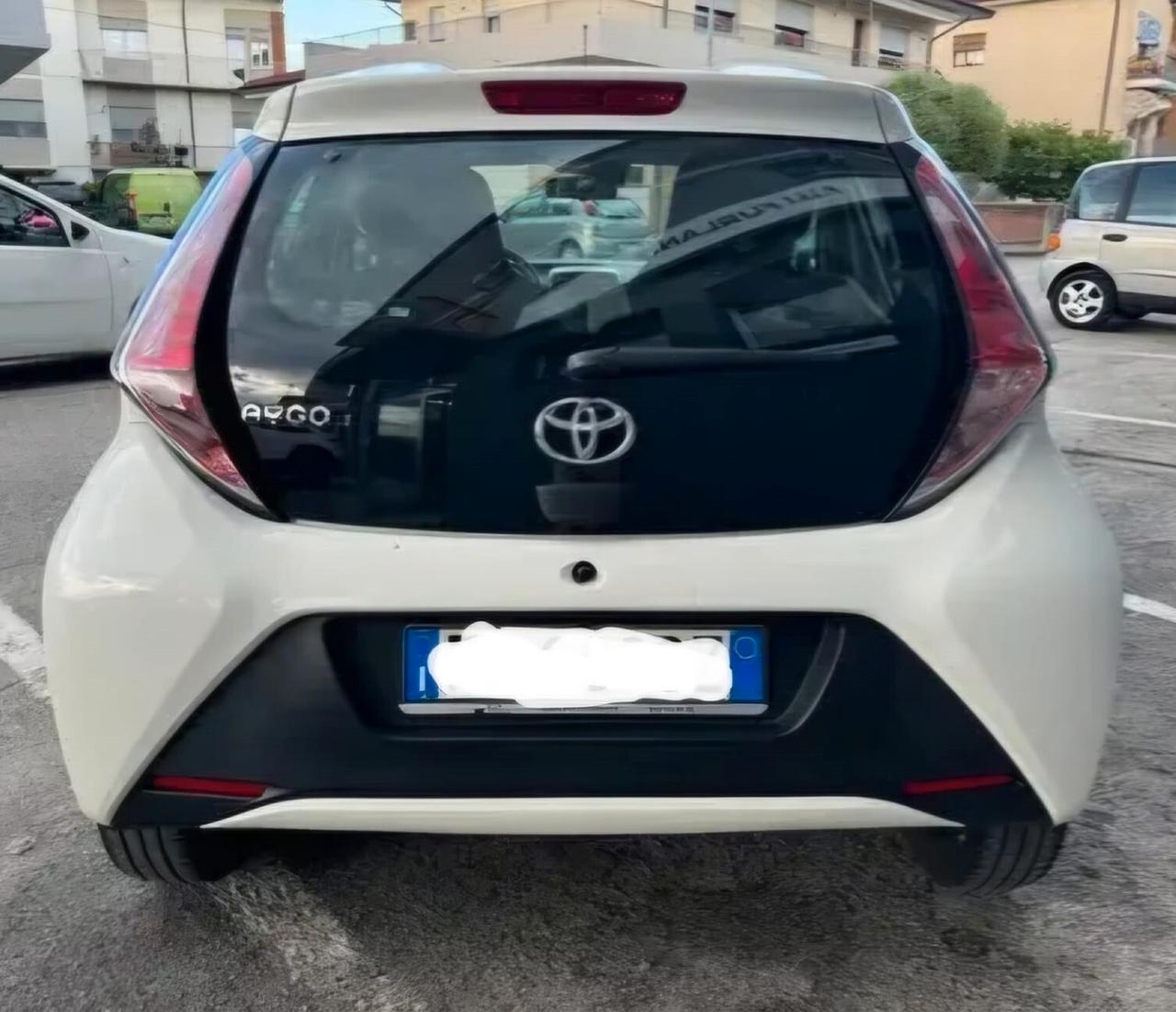 Toyota Aygo 1.0cc 68CV 5 porte - UNICO PROPRIETARIO -