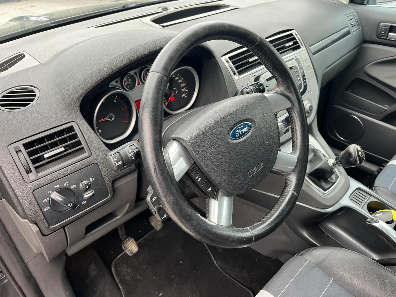 Ford Kuga 2.0 TDCi 136 CV 2WD Titanium DPF