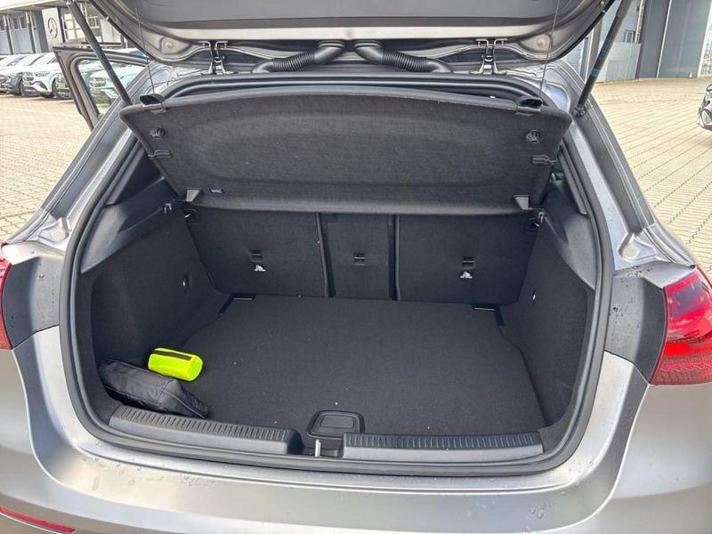 Mercedes-Benz Classe A MERCEDES-AMG A 35 4MATIC AMG line Night Package II