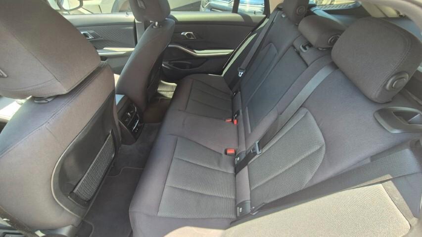 Bmw 320d Touring Business Advantage aut. - 2020