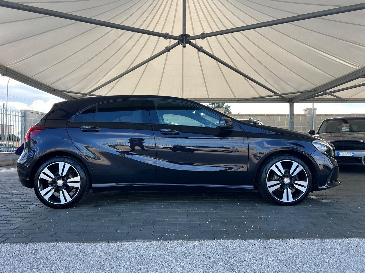 Mercedes-benz A 180 d Automatic Sport CRYSTAL GREY