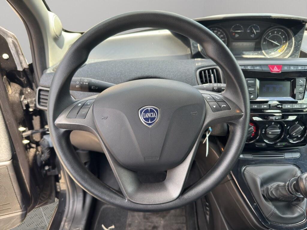 Lancia Ypsilon 5 Porte 1.0 FireFly Hybrid Silver