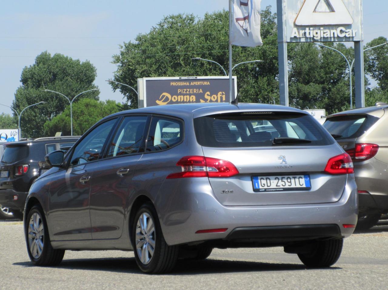 Peugeot 308 Station Wagon 308 SW 1.5 bluehdi Active Business s&s 130cv eat8