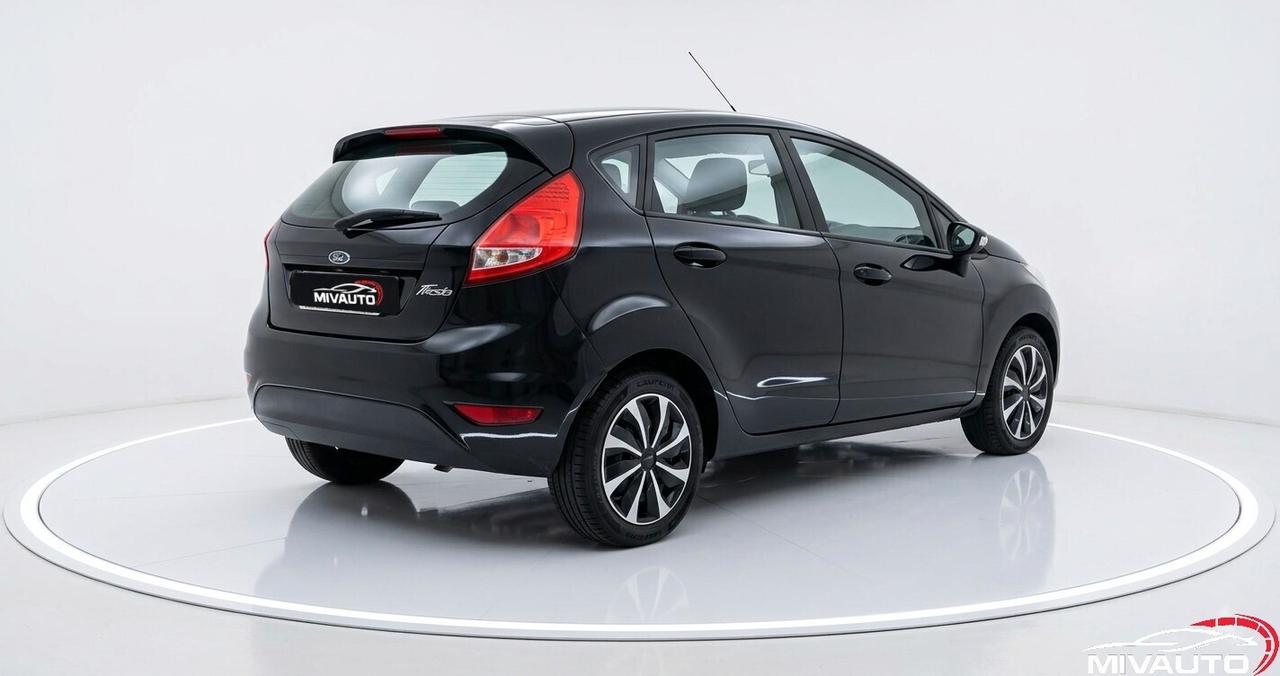 Ford Fiesta Fiesta+ 1.4 TDCi 70CV 5 porte