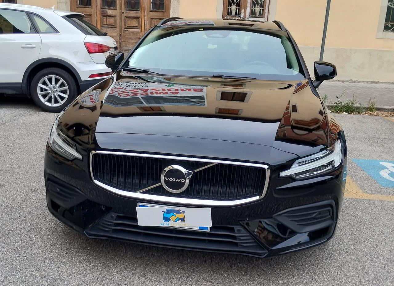 Volvo V60 2.0 MHEV Hybrid Core PROMMO
