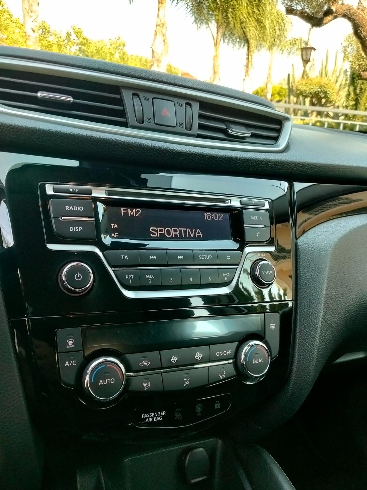 Nissan Qashqai 1.5 dCi N-Connecta