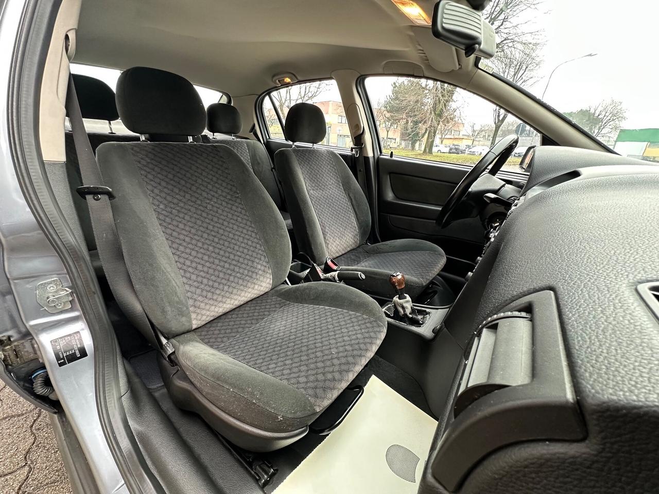 Opel Astra 1.6i 16V twin port cat 5 porte 'Njoy