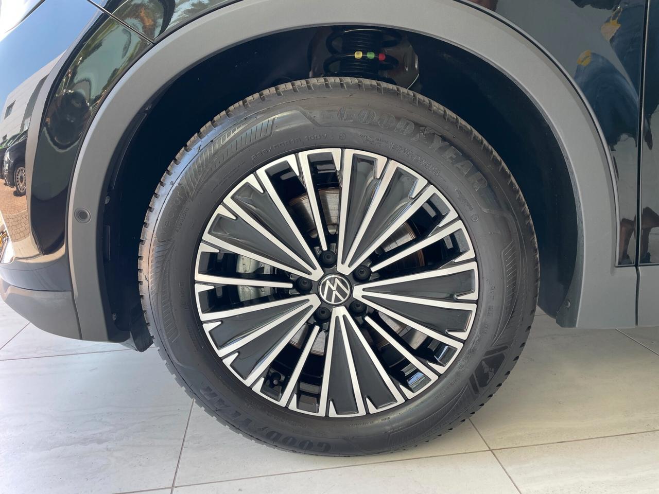 Volkswagen Tiguan 2.0 TDI 150 CV DSG Elegance
