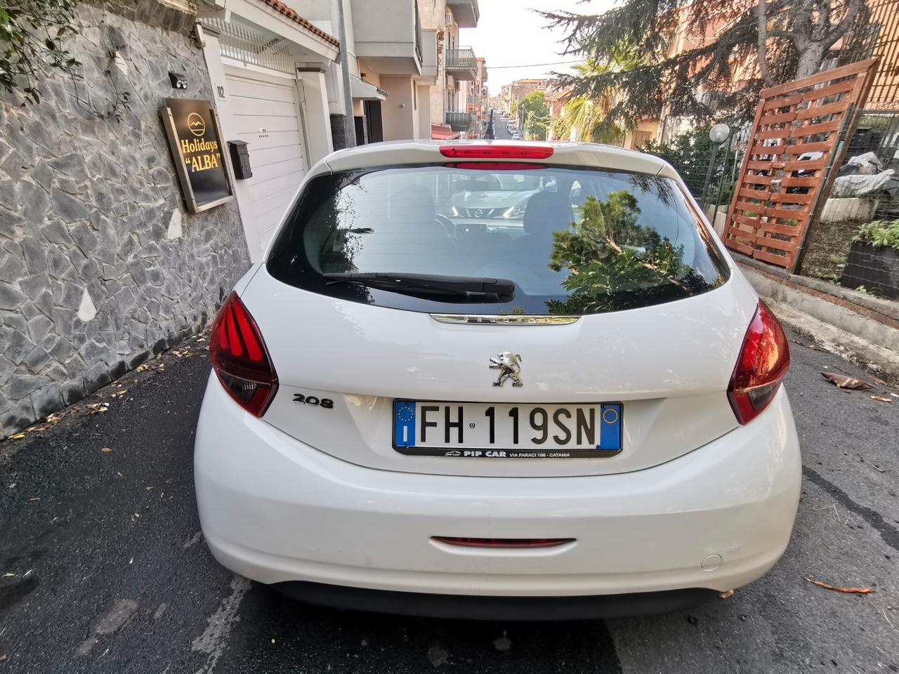 Peugeot 208 BlueHDi 75 cv 2017