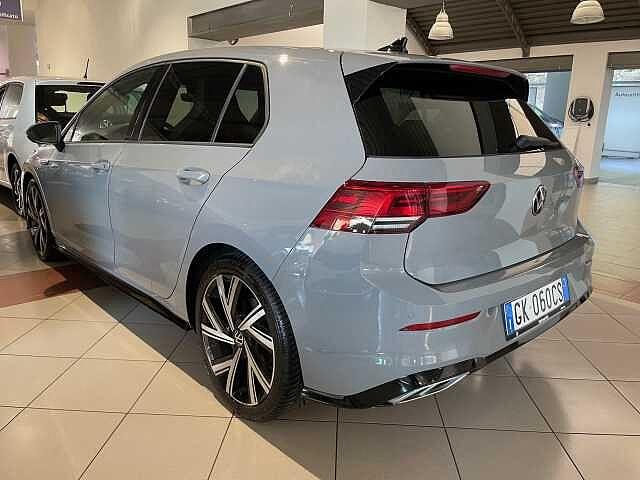 Volkswagen Golf 8ª serie 1.5 TSI 150 CV EVO ACT R-Line