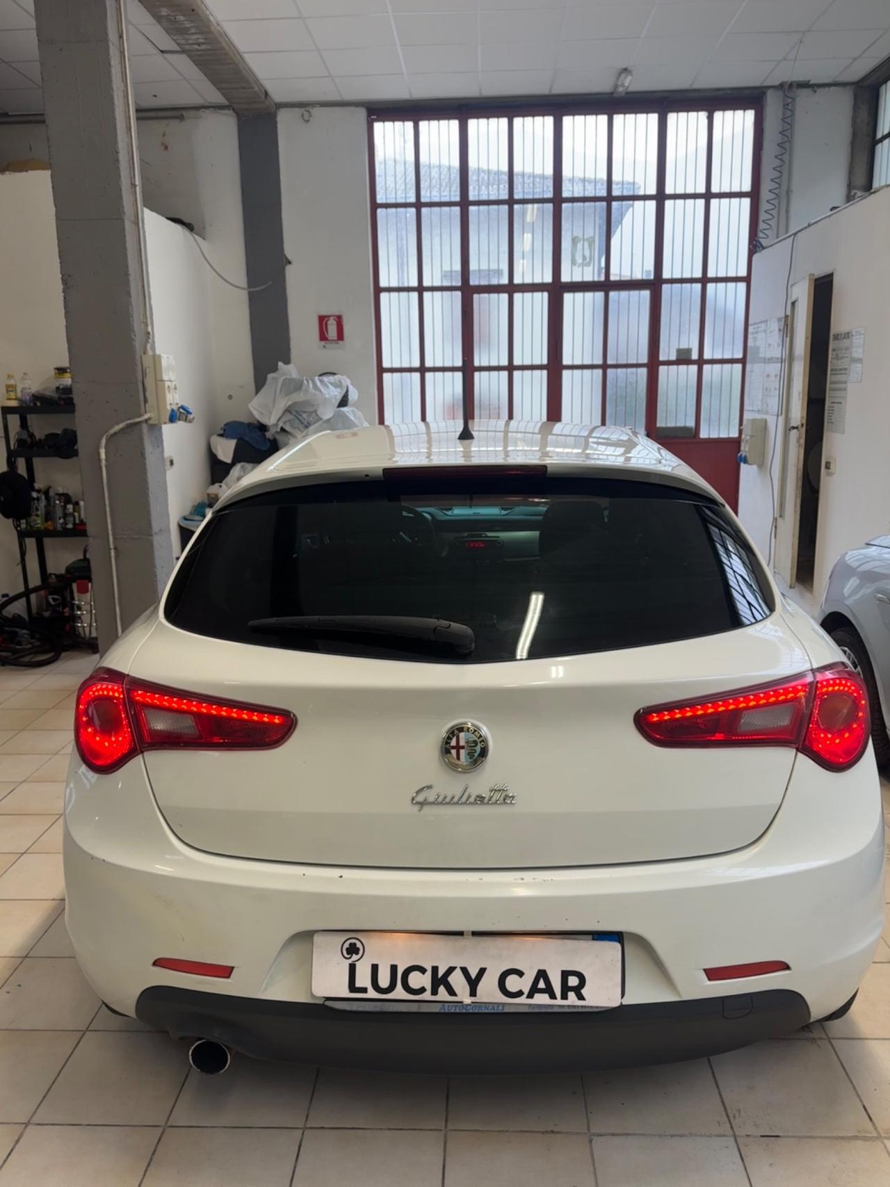 Alfa Romeo Giulietta 1.6 JTDm-2 105 CV Distinctive