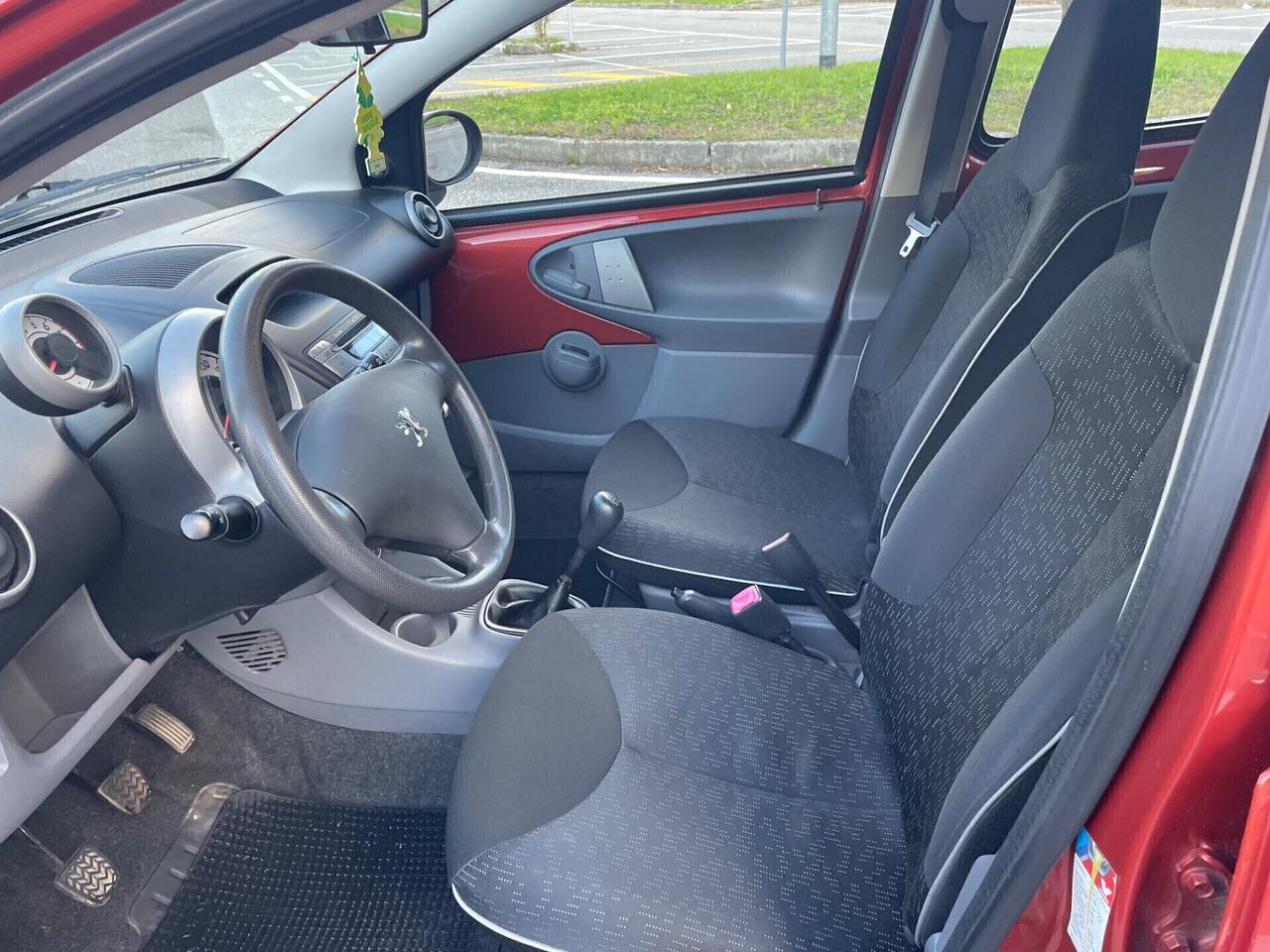 Peugeot 107 1.0 68CV 5p.*Neopatentati*Solo 58000Km*