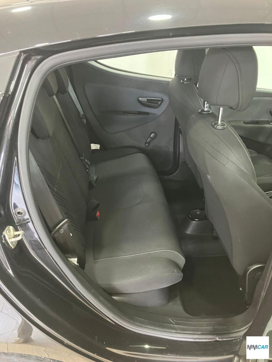 LANCIA - Ypsilon - 1.0 FireFly 5p.S&S Hybryd Gold