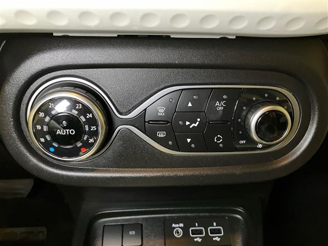 RENAULT Twingo 22kWh Equilibre