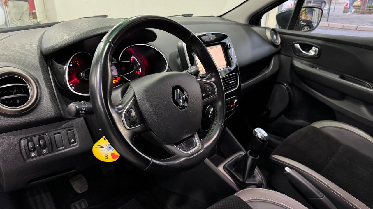 Renault Clio dCi 8V 90 CV 5 porte Moschino Intens