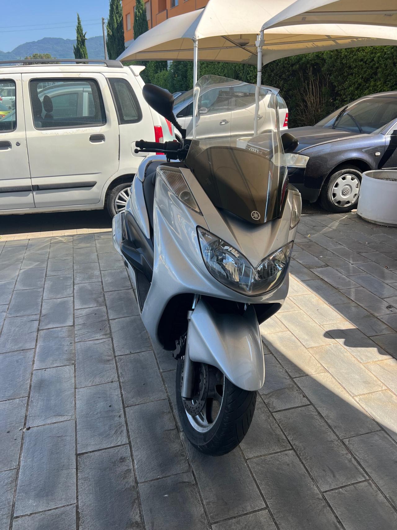 Yamaha Majestic 400