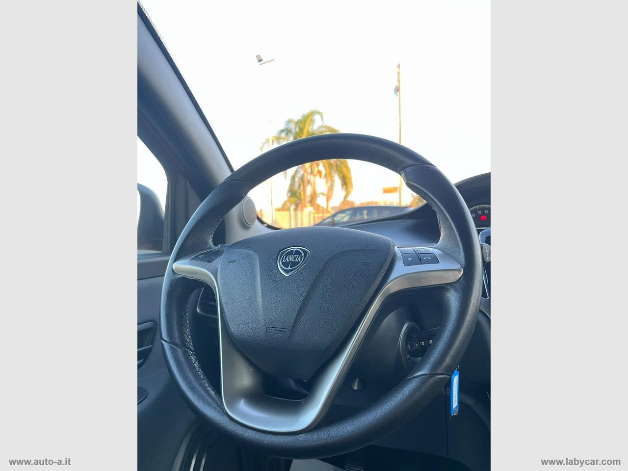 LANCIA Ypsilon 1.0 FireFly 5p.S&S Hybrid Silver Vecchio proprietario privato NO EX NOLEGGIO