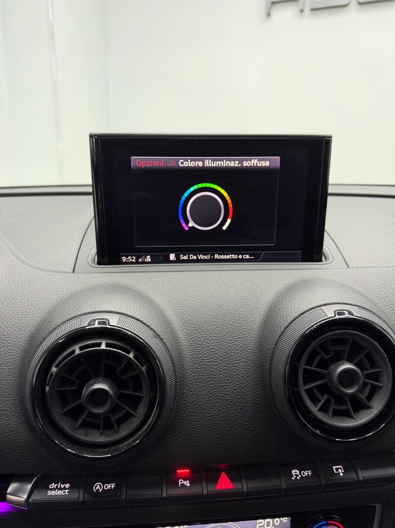 Audi A3 SPB 30 TDI S line identity Black Virtual