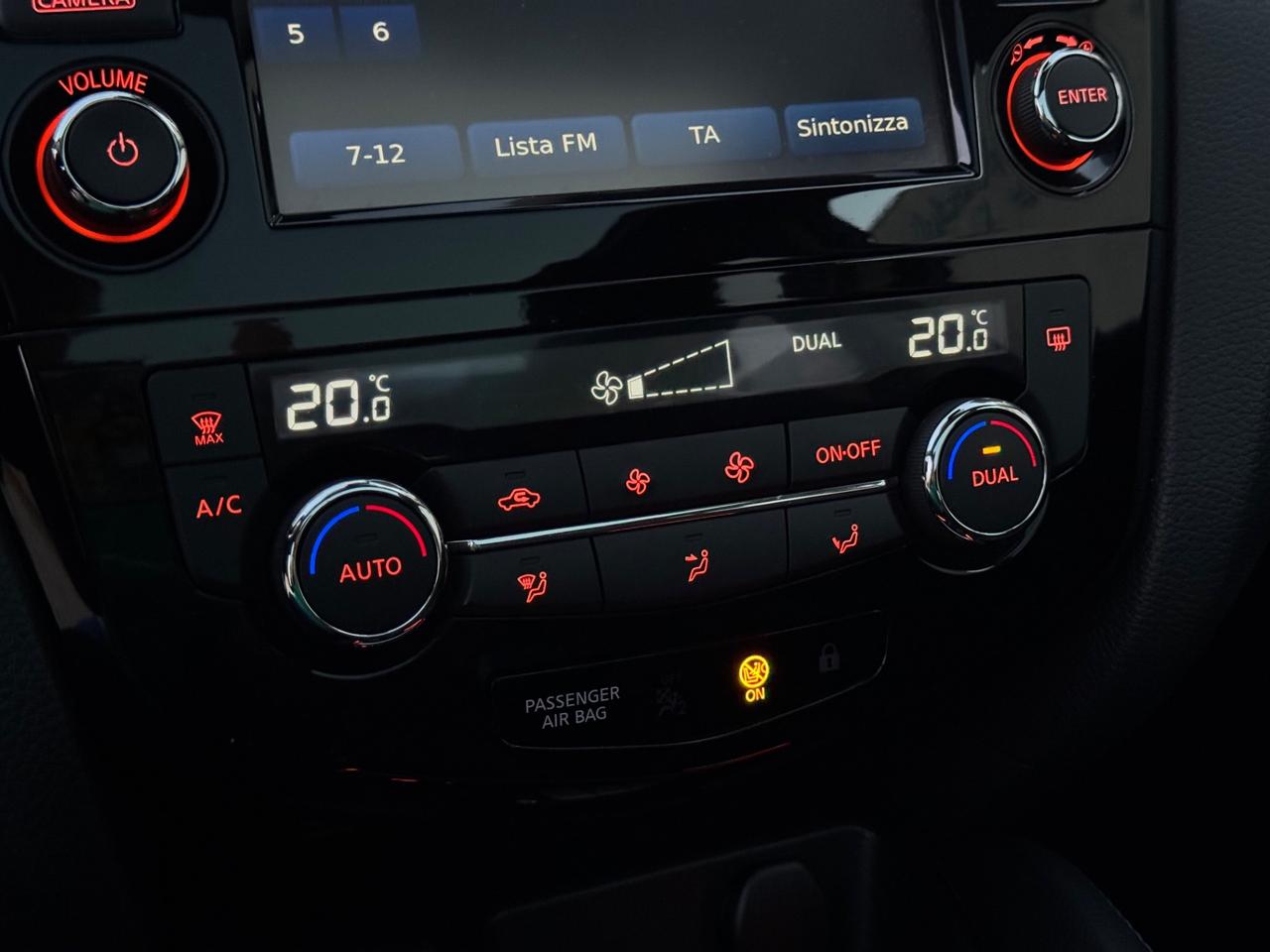 Nissan Qashqai 1.5 dCi Tekna 49.000km Gancio Traino