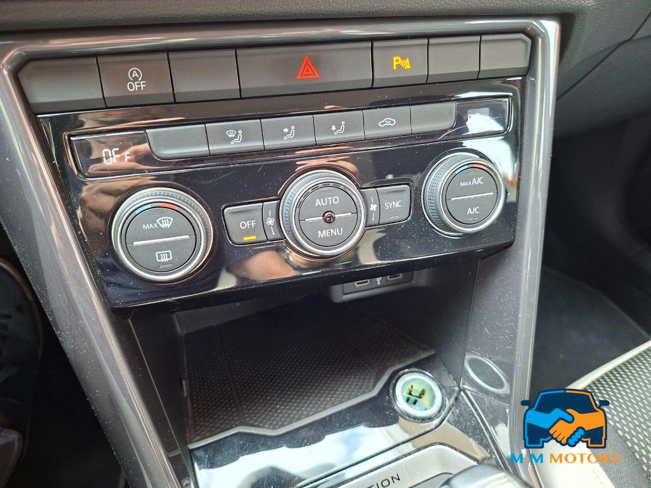 Volkswagen T-Roc 2.0 tdi 4motion dsg gancio traino