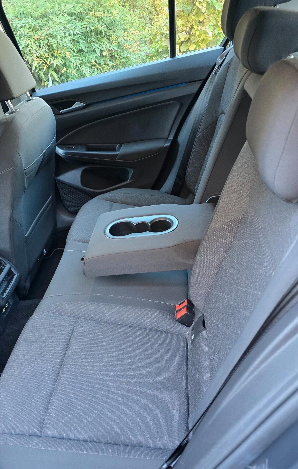 Volkswagen Golf 1.5 TGI Style