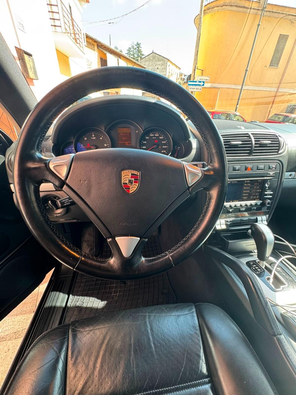 Porsche Cayenne 3.0 v6 Diesel 239 cv, FULL OPTIONAL, CATENA ESEGUITA, ALLESTIMENTO TURBO, UNICA