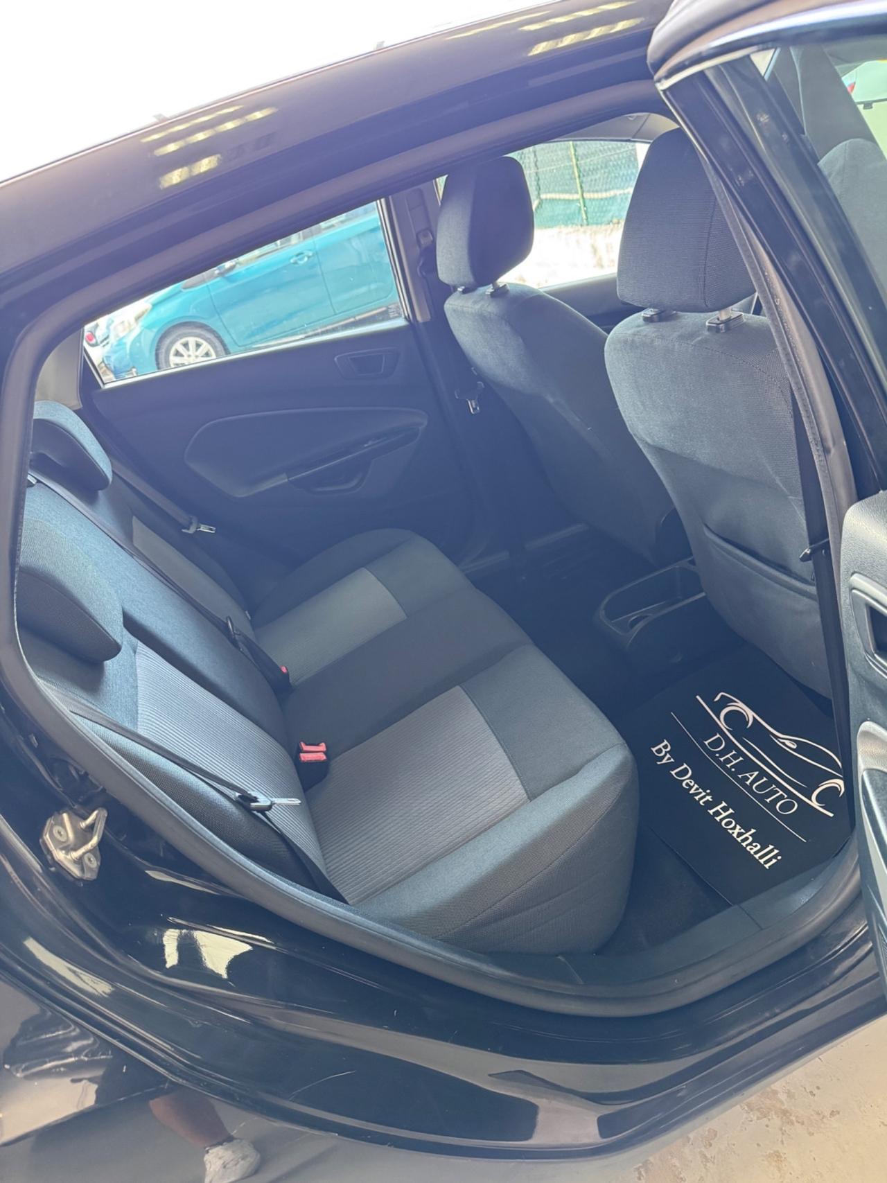 Ford Fiesta 1.2 82 CV 5 porte Titanium