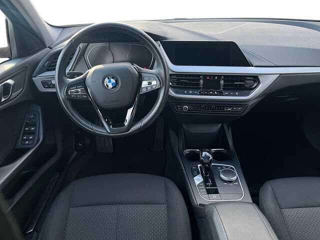 BMW Serie 1 118i 5p. Business Advantage