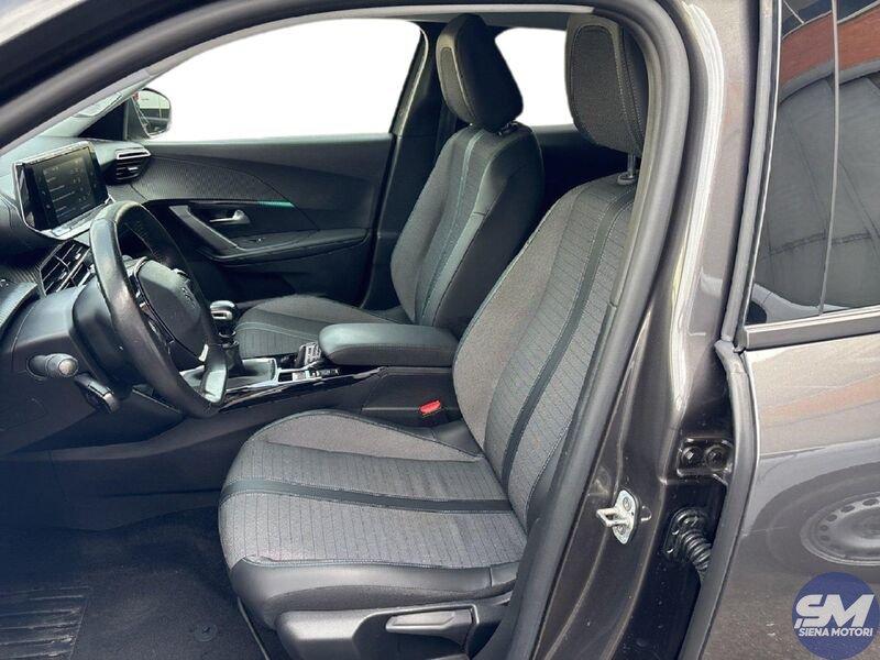 Peugeot 2008 PureTech 100 S&S Allure Pack