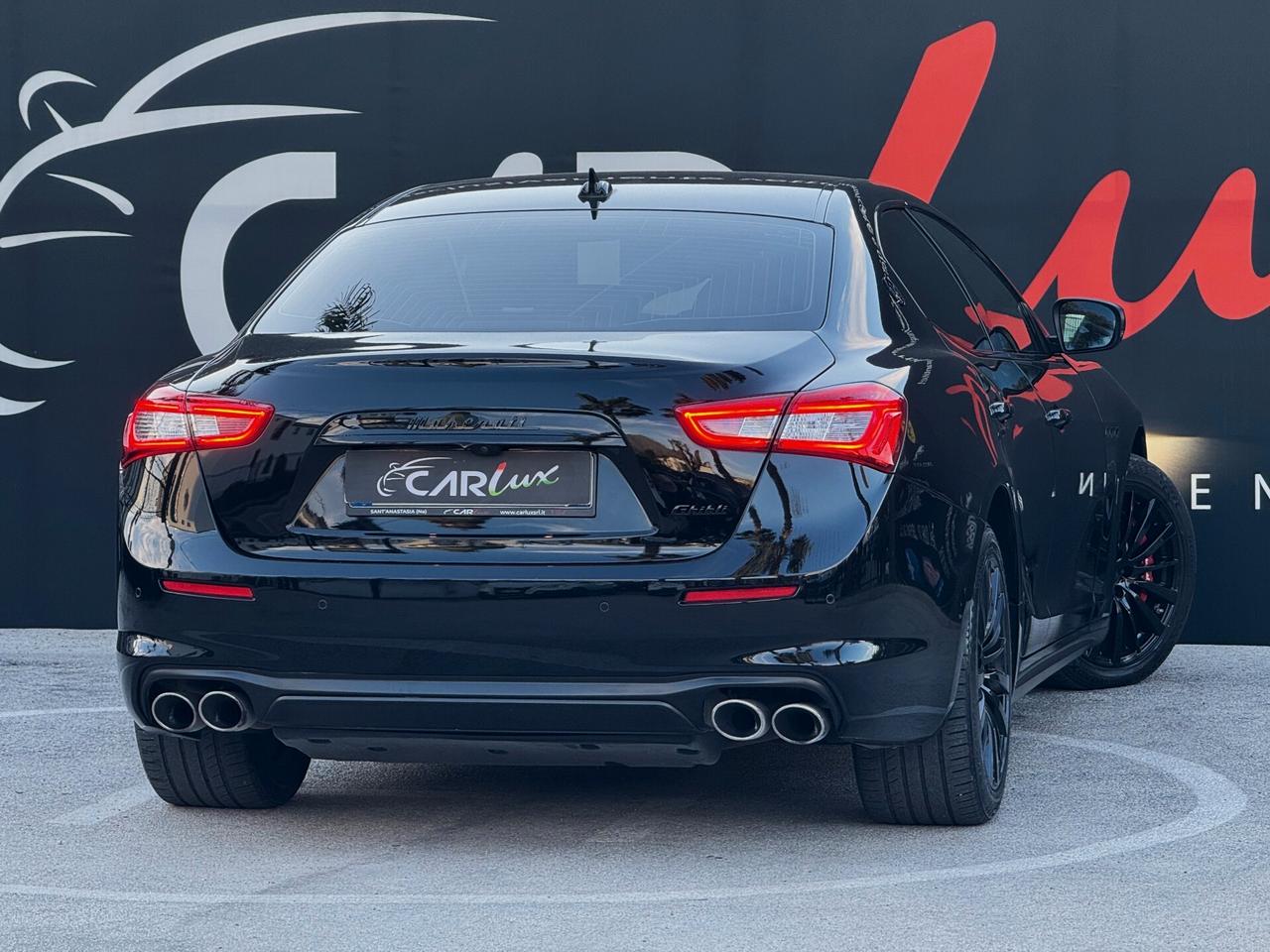 Maserati Ghibli 3.0 V6 DS Granlusso 250CV PACK BLACK