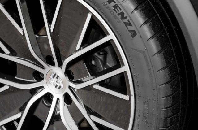 PORSCHE Macan BOSE Panoramadach Surround View LED